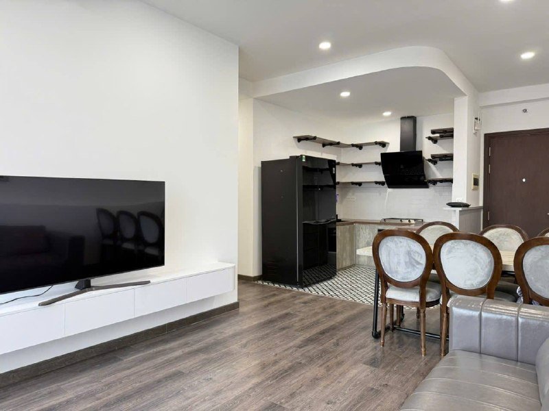 Apartment for rent in District 7, Ho Chi Minh City - 2