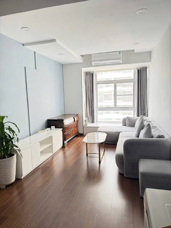 Apartment for rent in District 7, Ho Chi Minh City - 2