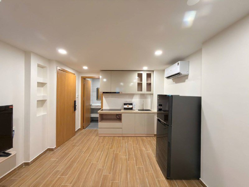 Apartment for rent in District 4, Ho Chi Minh City - 2
