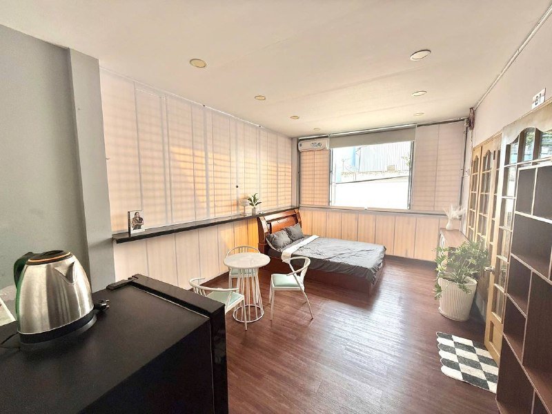 Apartment for rent in District 10, Ho Chi Minh City