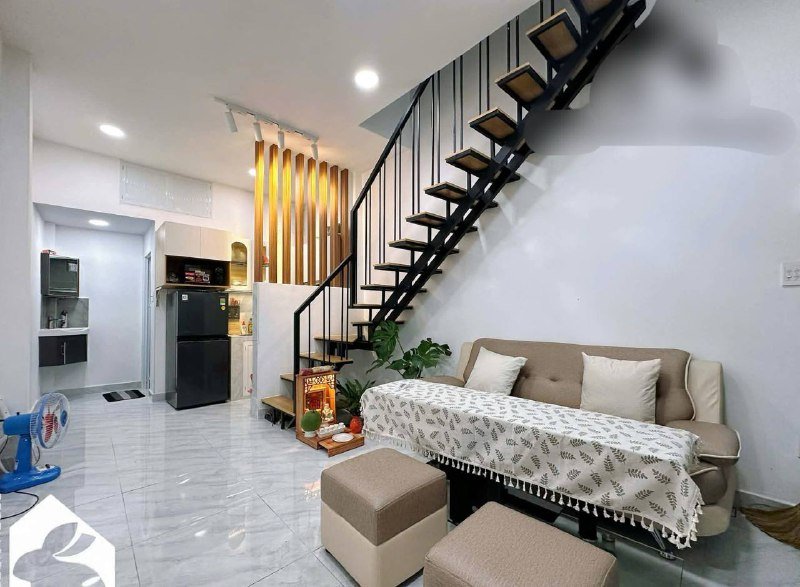 Apartment for rent in District 4, Ho Chi Minh City - 2